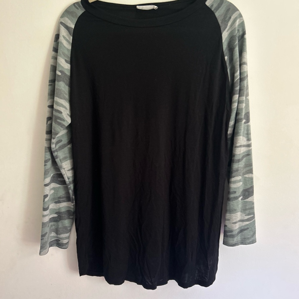 Black BomBom Top